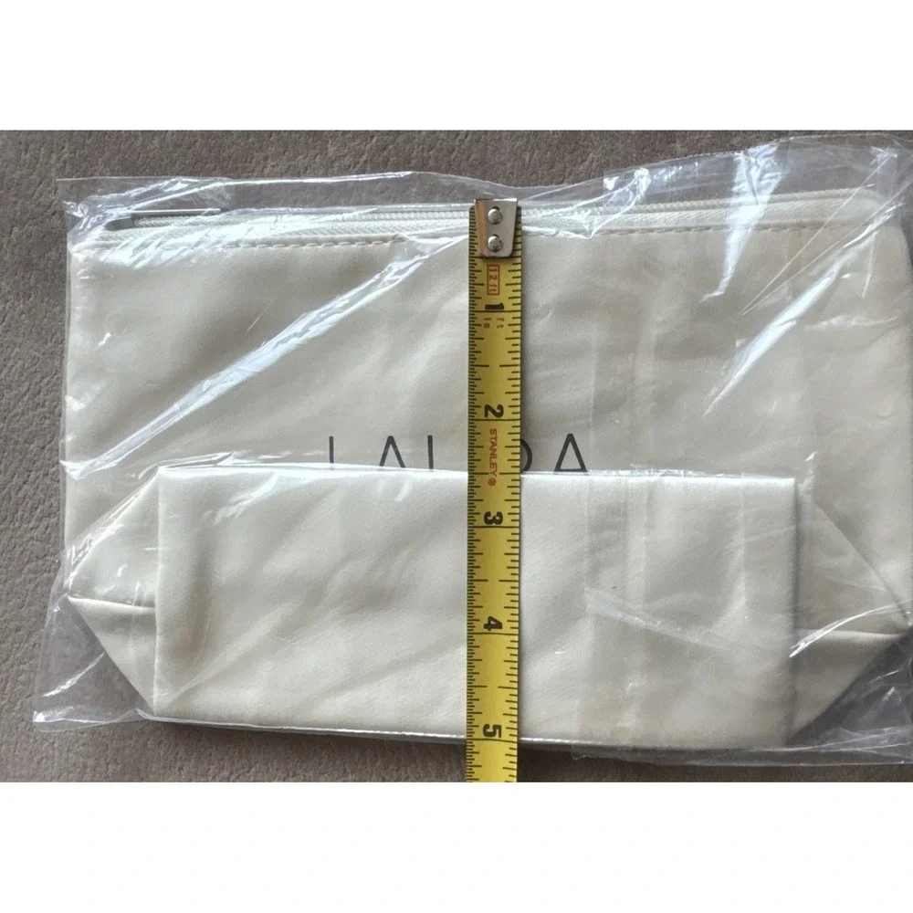 Laura Geller gift bundle